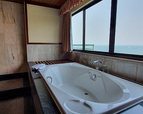 Royal Suite 2 Bedrooms